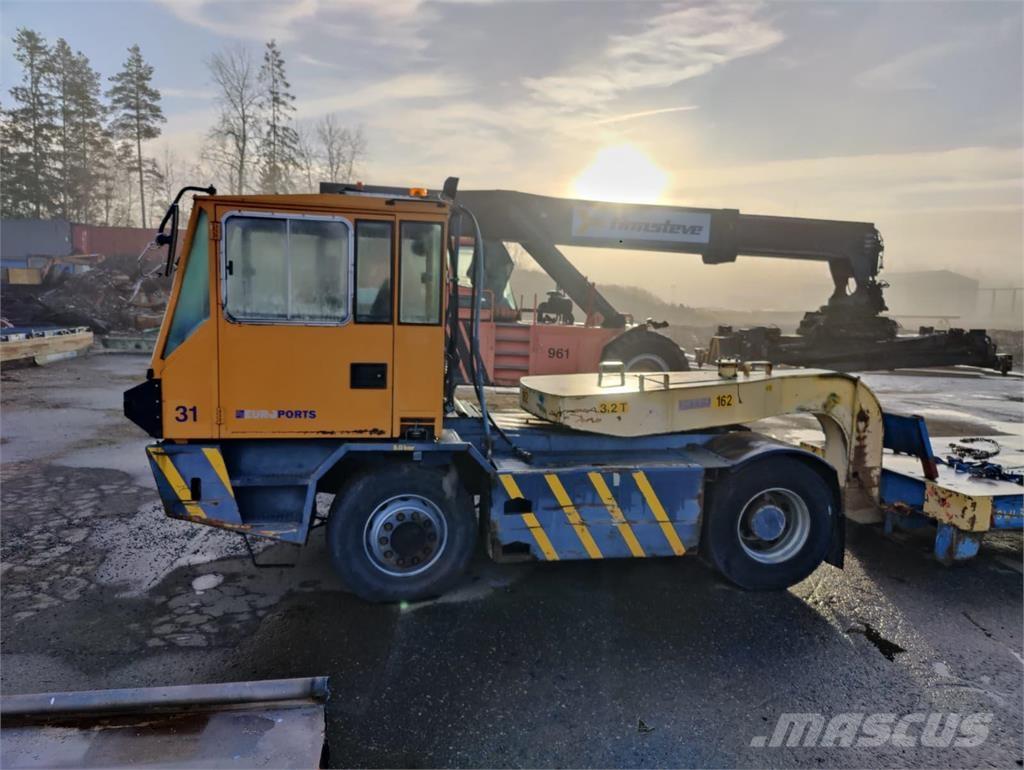 Sisu TR 180 AL 2 Naudoti terminalų vilkikai