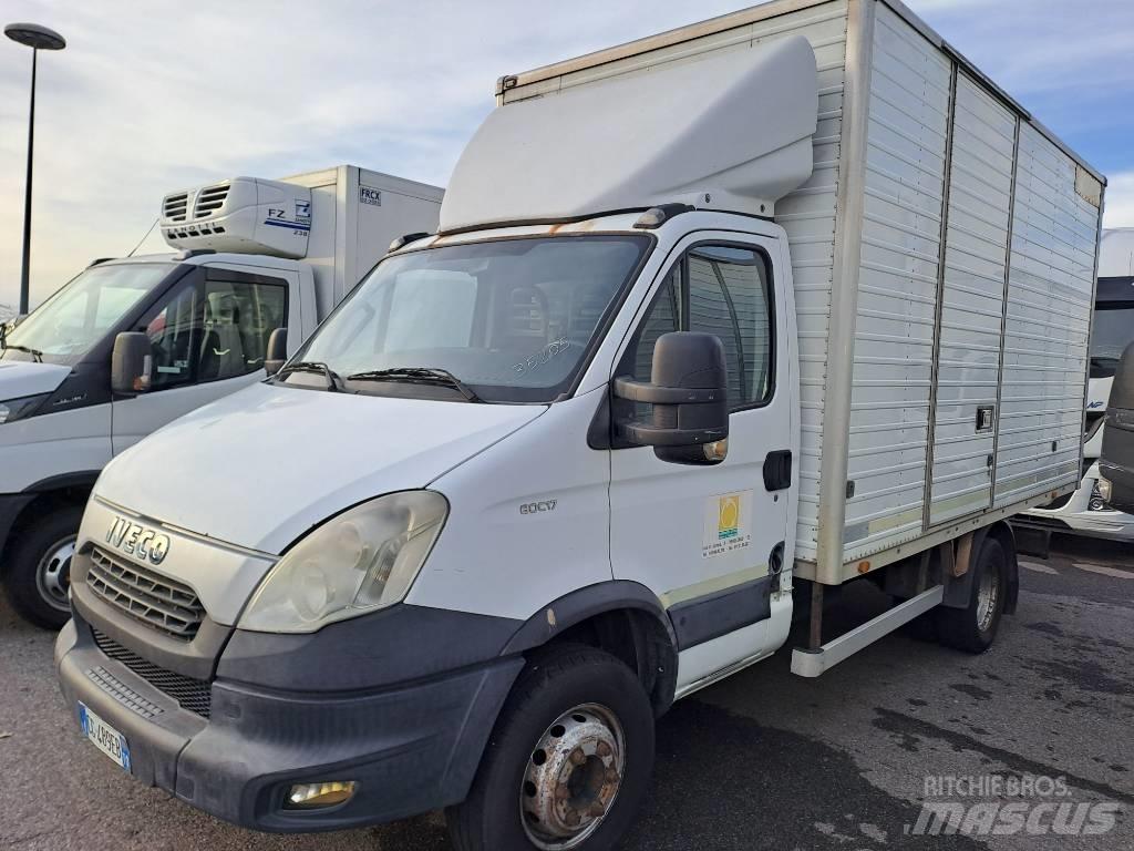 Iveco DAILY 60C17 Sunkvežimiai su dengtu kėbulu