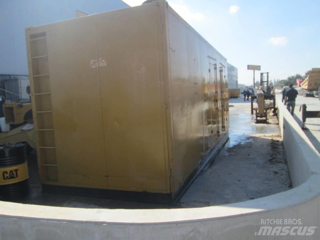 CAT C 32 Dyzeliniai generatoriai