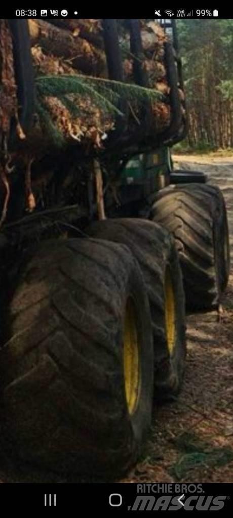Timberjack 810 B Naudoti miškovežiai (Forvarderiai)