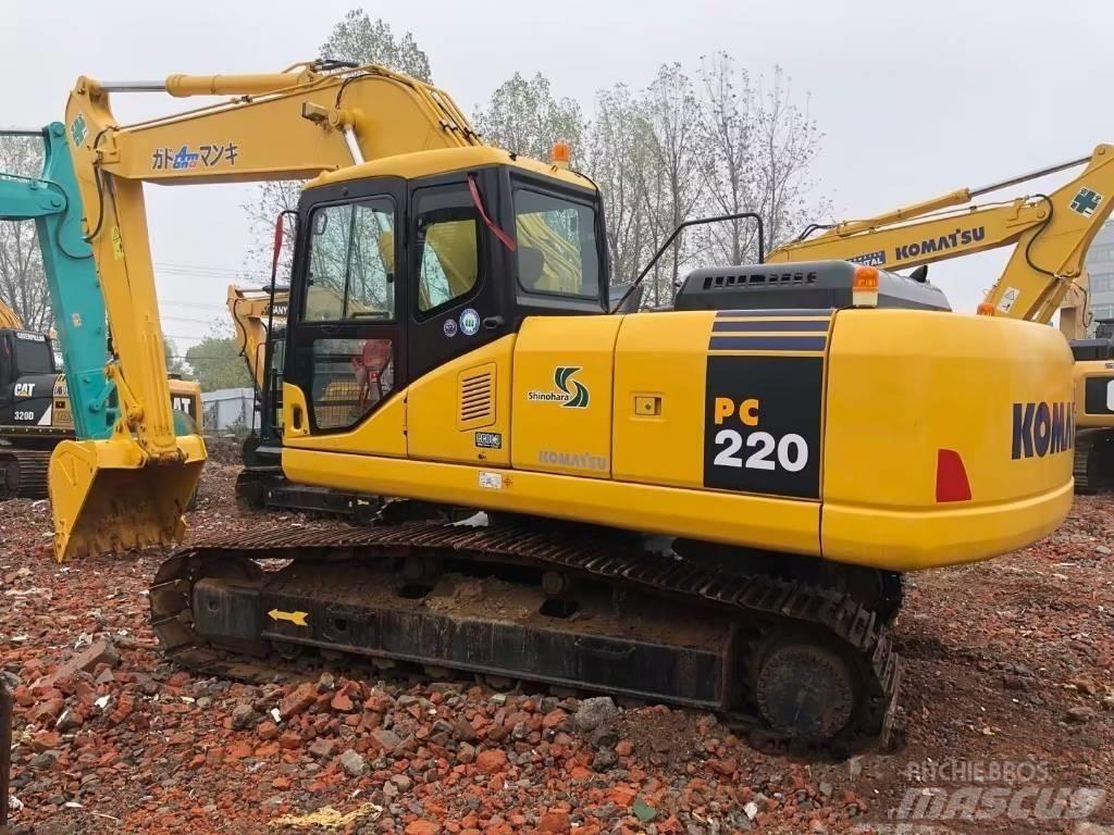 Komatsu pc220-7 Vikšriniai ekskavatoriai