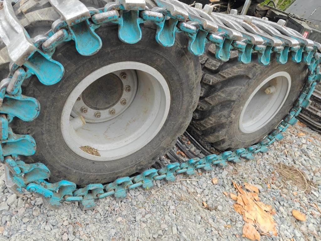 Komatsu 901 XC Miško technika (Harvesteriai)