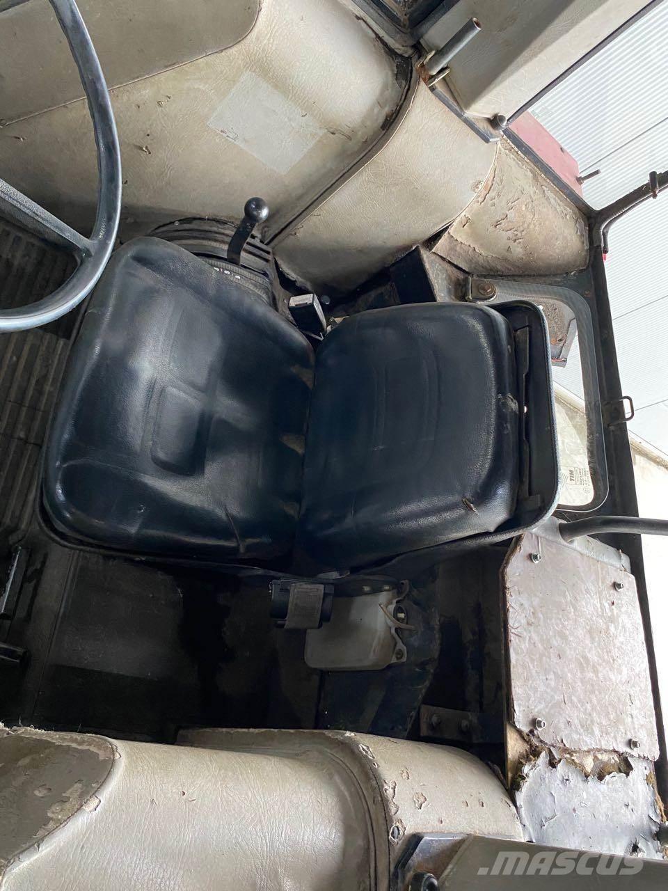 Case IH 840 AS Traktoriai