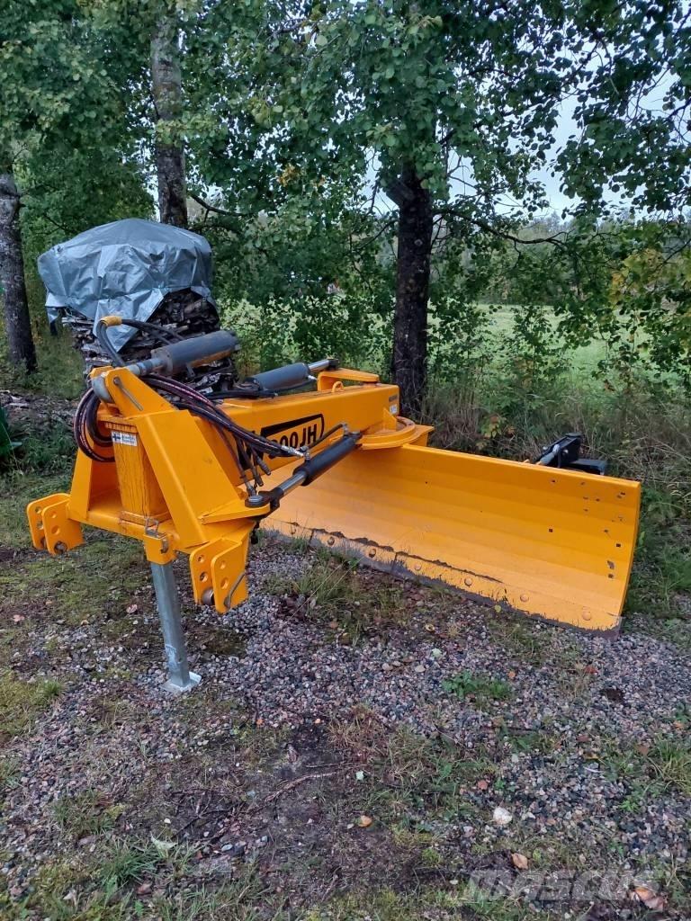 Wieska W300JH2 Kelių valytuvai