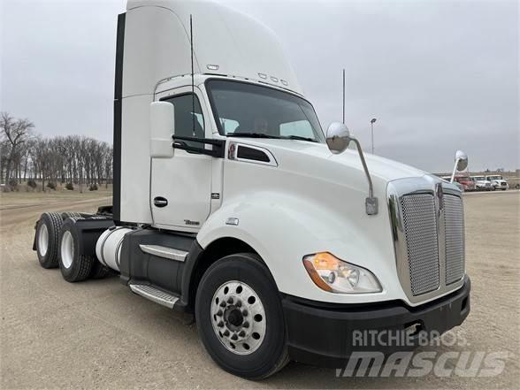 Kenworth T680 Naudoti vilkikai