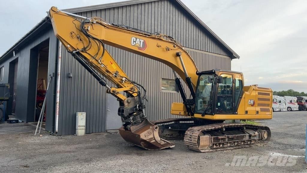 CAT 326 Vikšriniai ekskavatoriai