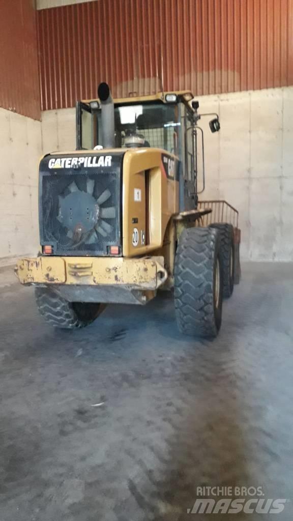 CAT 924 H Naudoti ratiniai krautuvai
