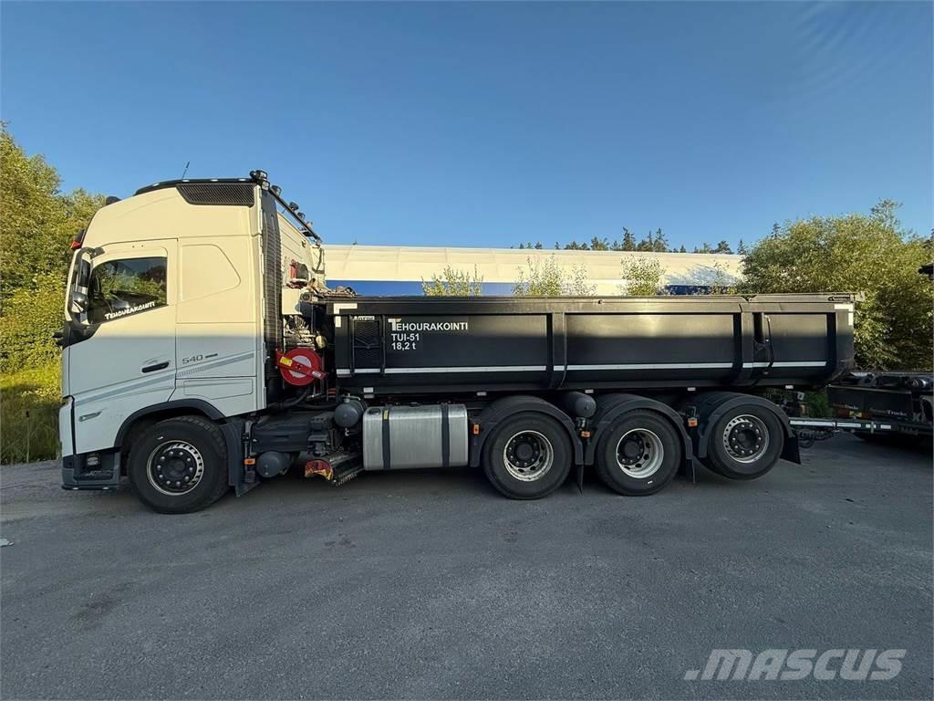 Volvo FH540 8x4 Savivarčių priekabų vilkikai