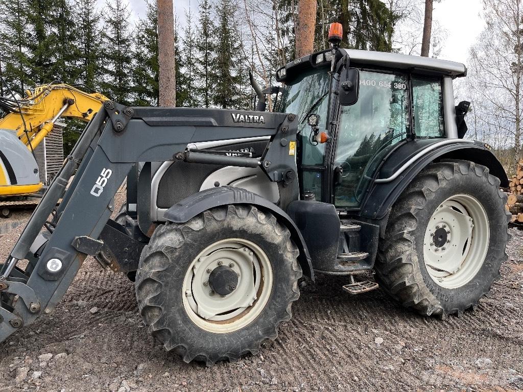 Valtra N 121 HT Traktoriai