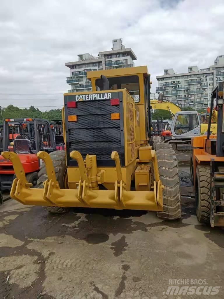 CAT 12G Greideriai