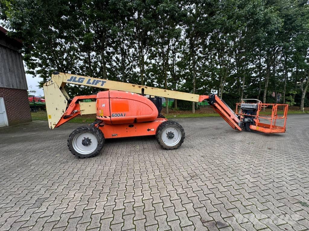 JLG 600 AJ Alkūniniai keltuvai