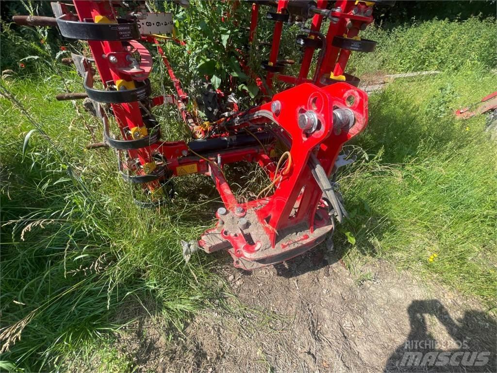Väderstad NZM 600 Sėjamieji kombainai