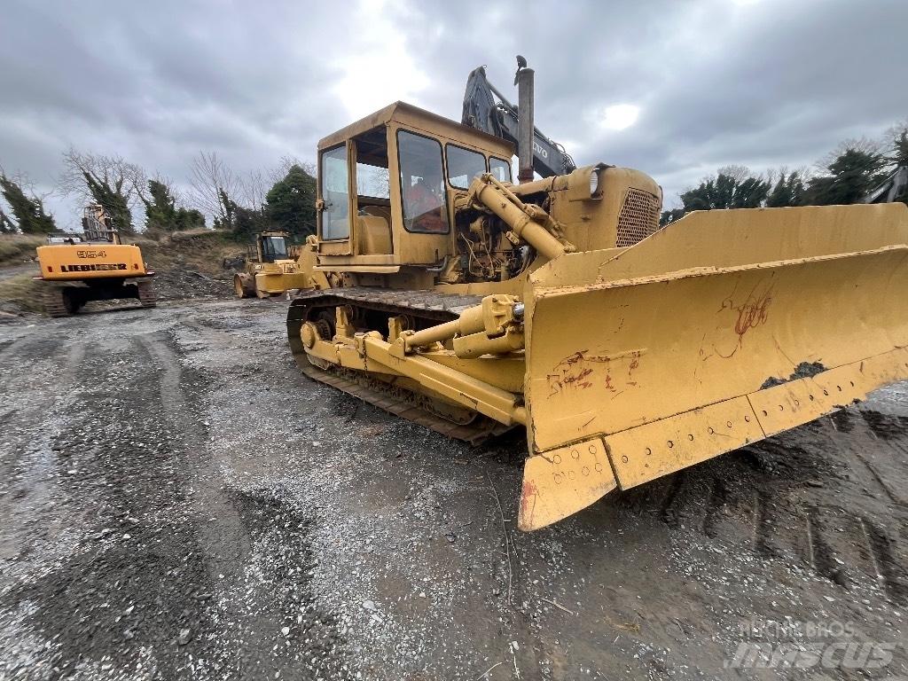 CAT D 7 Vikšriniai buldozeriai