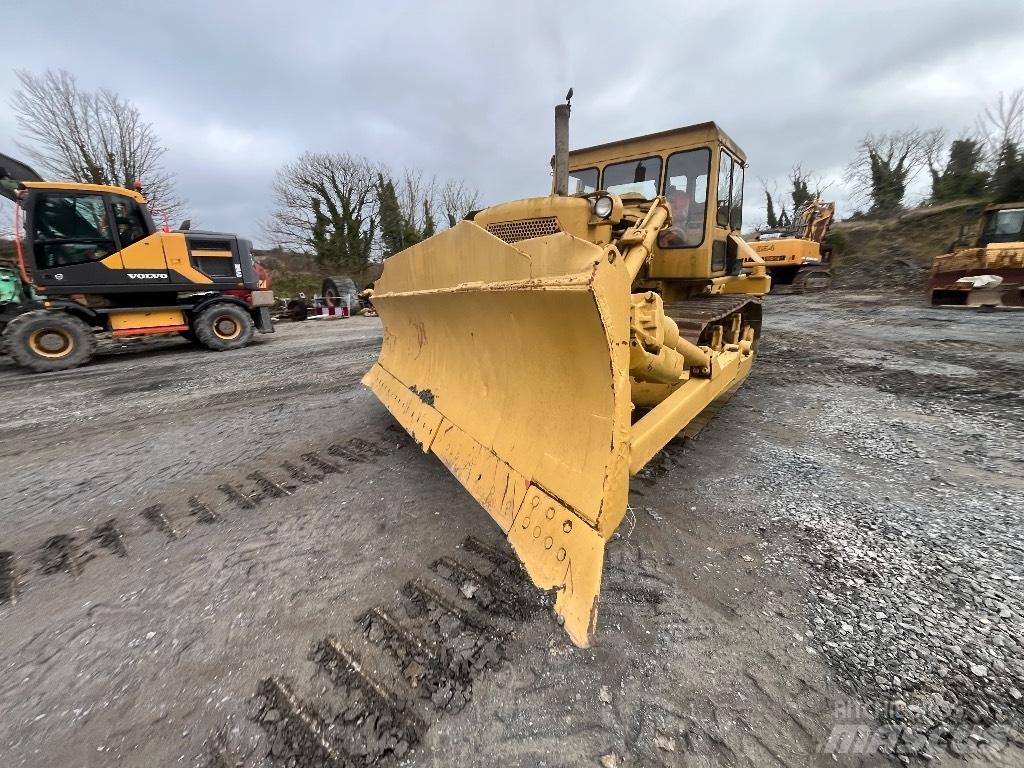 CAT D 7 Vikšriniai buldozeriai
