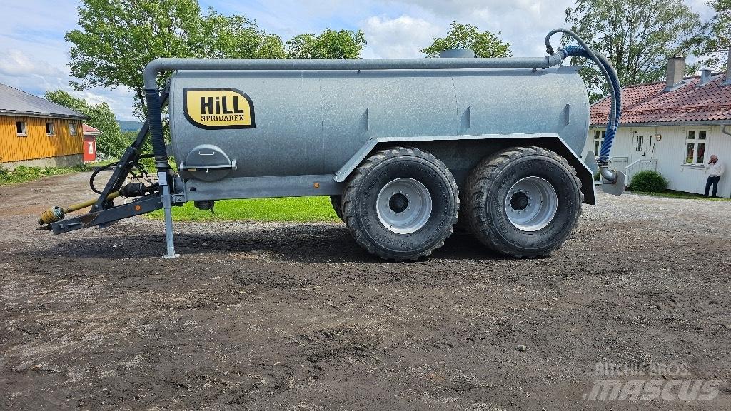 Hillspridaren 15000l Mėšlo barstytuvai