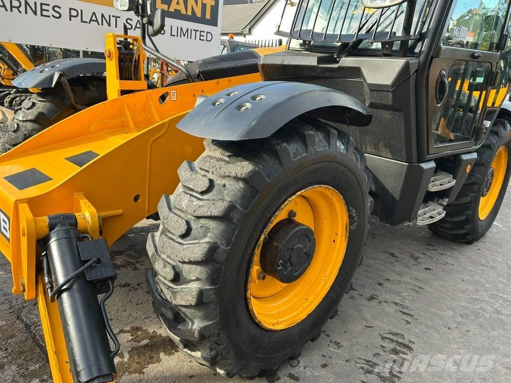 JCB 535-125 Hiviz Teleskopiniai krautuvai