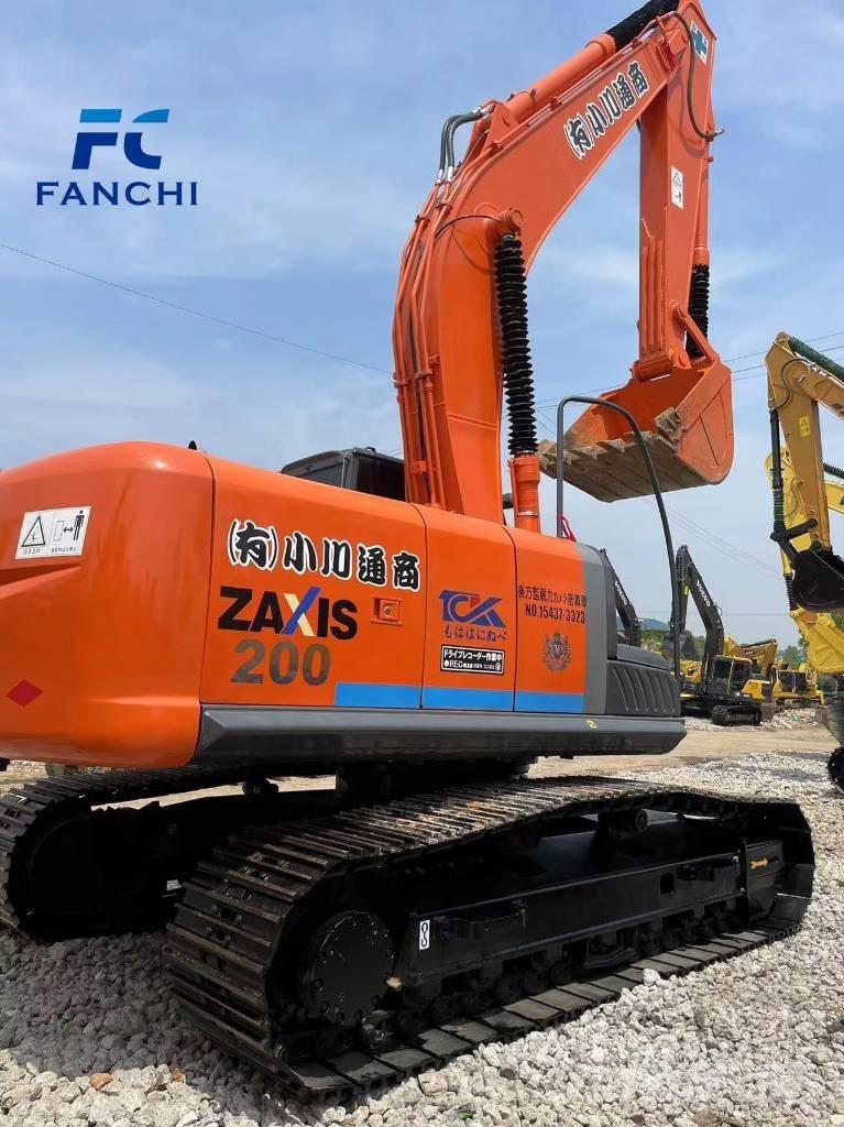 Hitachi ZX 200 Vikšriniai ekskavatoriai