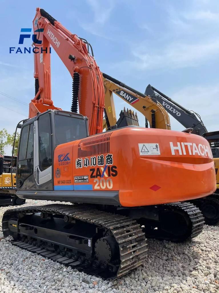 Hitachi ZX 200 Vikšriniai ekskavatoriai