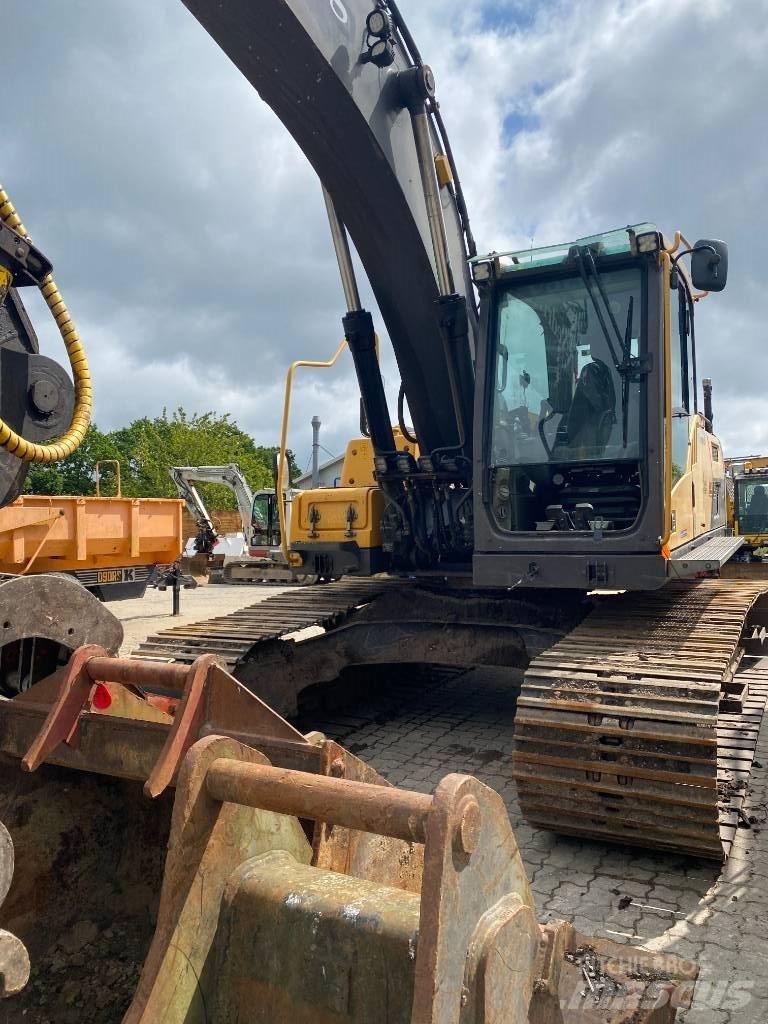 Volvo EC 220 D Vikšriniai ekskavatoriai