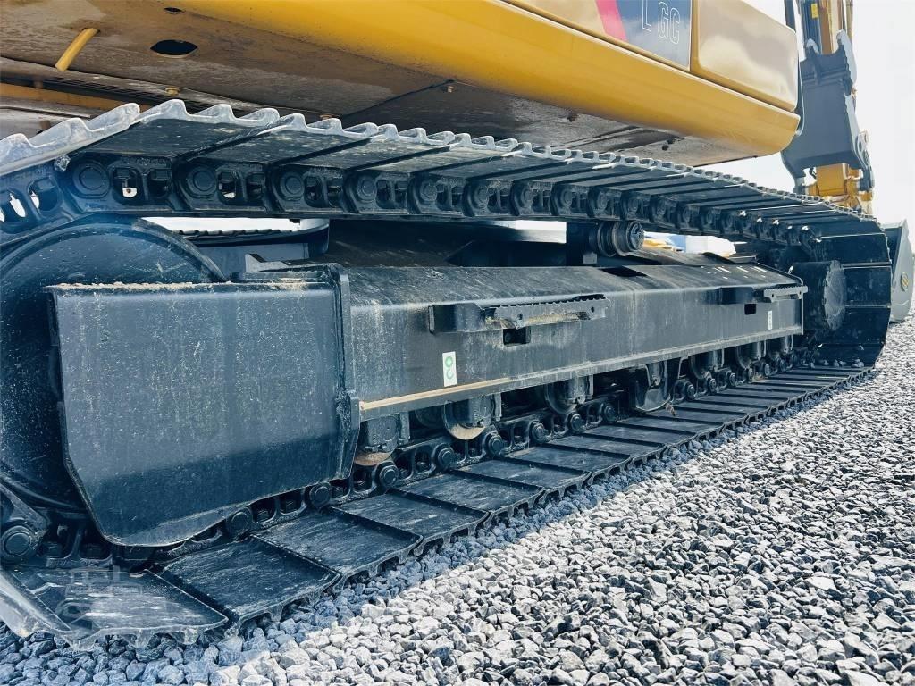 CAT 313 F LGC Vikšriniai ekskavatoriai