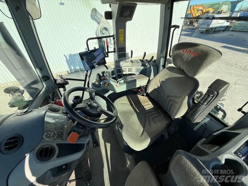 CLAAS Axion 850 Traktoriai