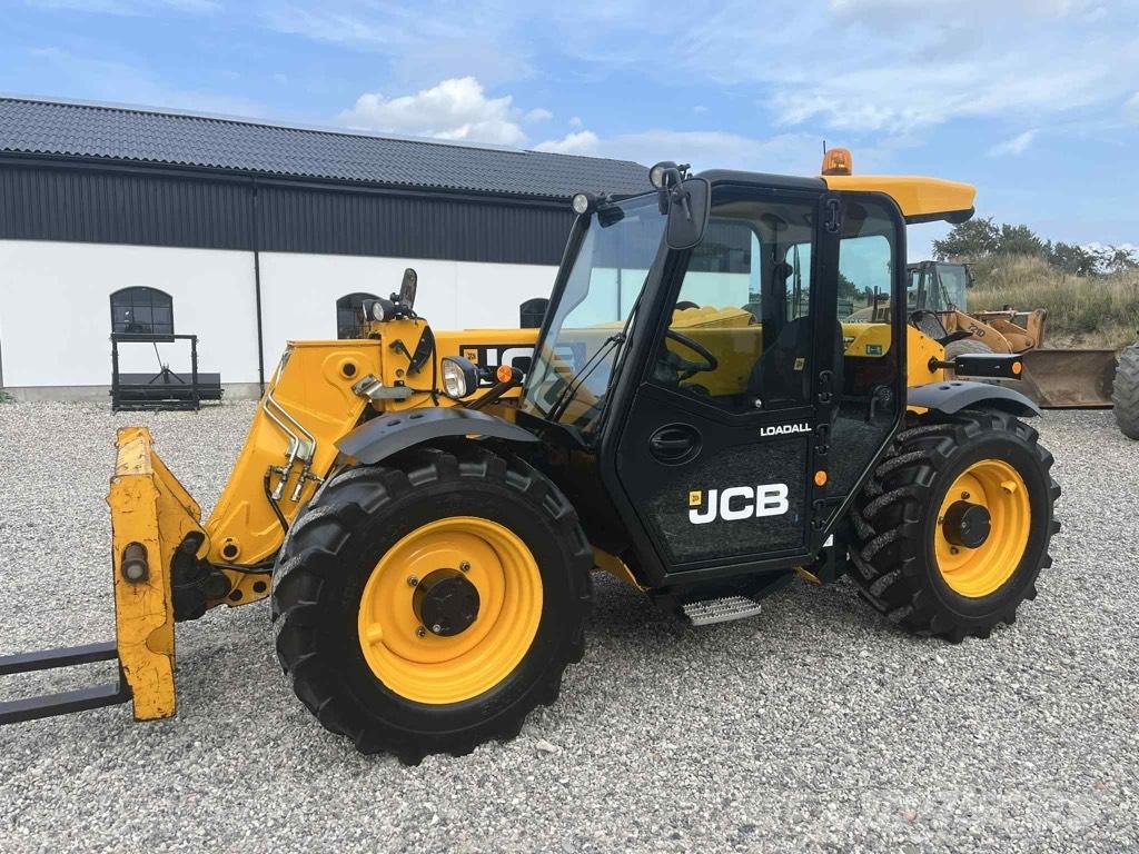 JCB 527-58 Agri Plus Teleskopiniai krautuvai žemės ūkiui