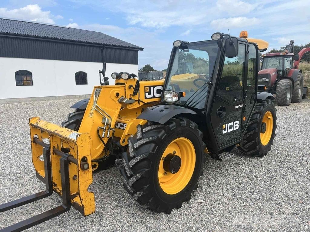 JCB 527-58 Agri Plus Teleskopiniai krautuvai žemės ūkiui