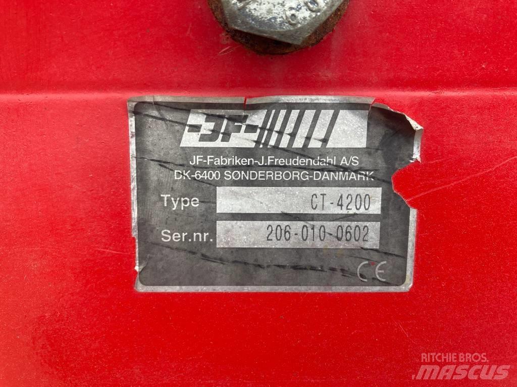 JF CT 4200 Savikrovės priekabos