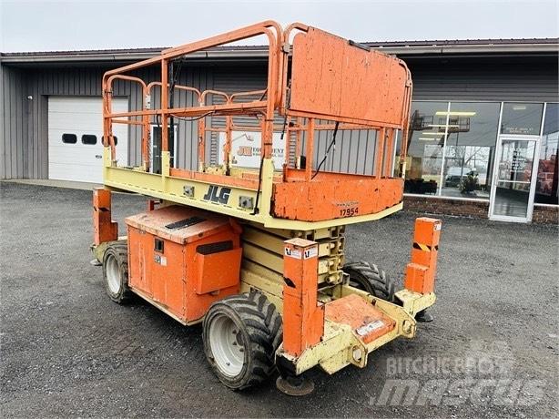 JLG 260 MRT Žirkliniai keltuvai