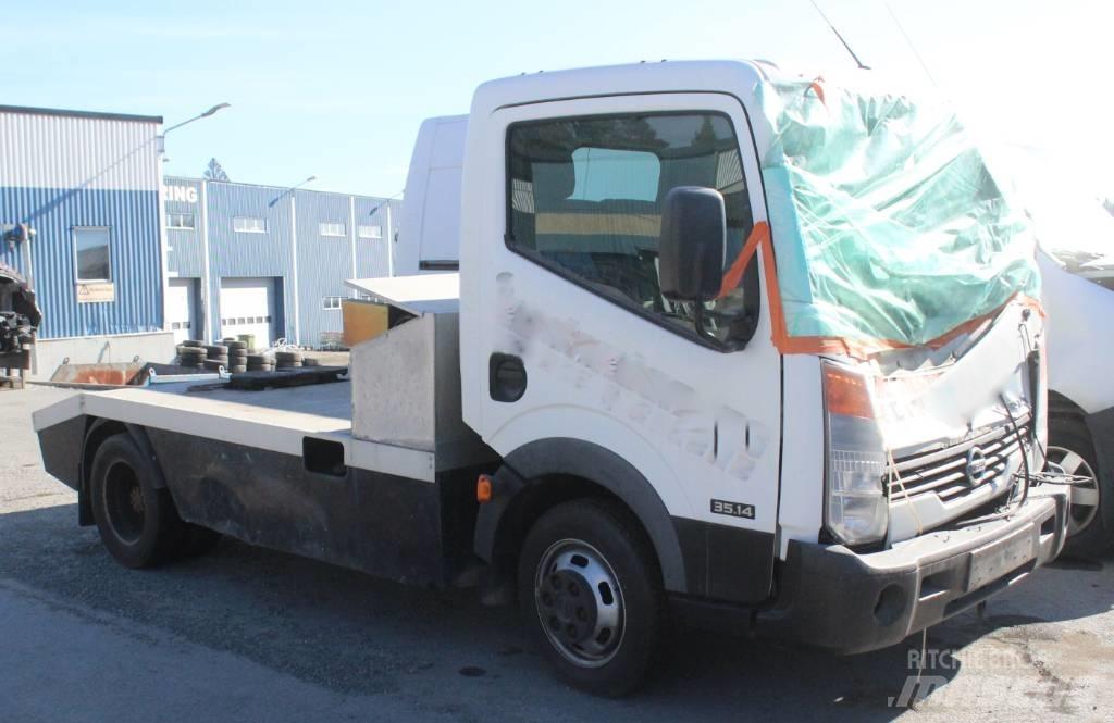 Nissan Cabstar Naudoti vilkikai