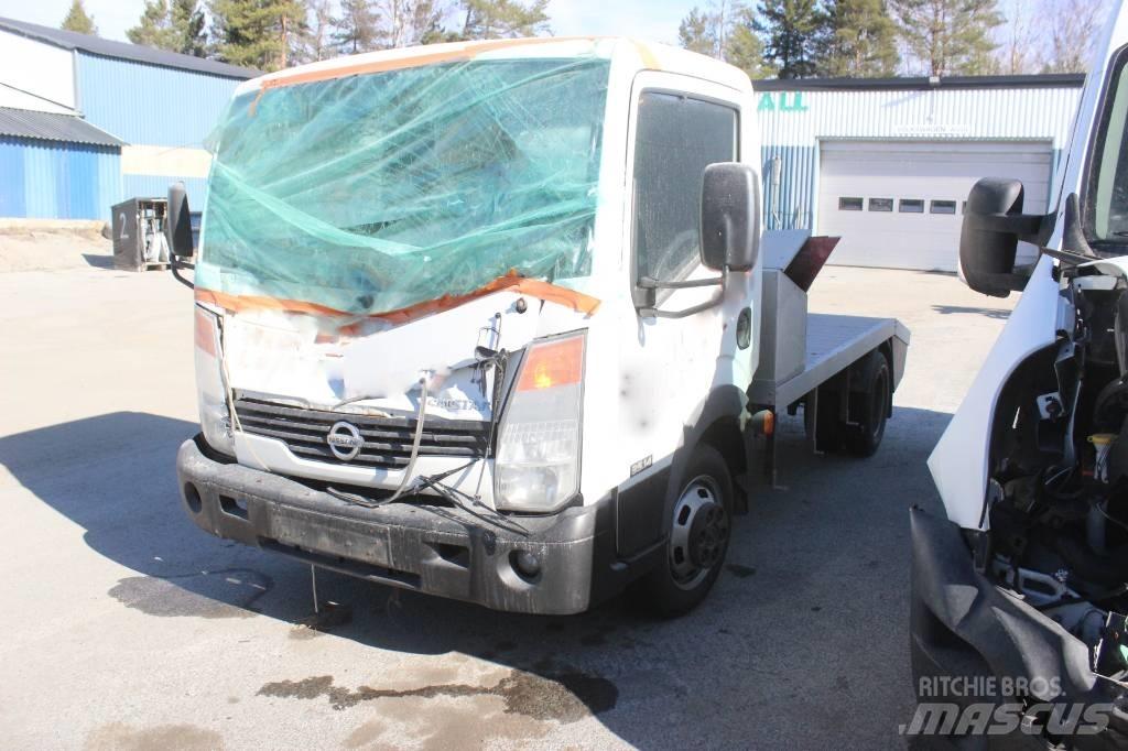 Nissan Cabstar Naudoti vilkikai