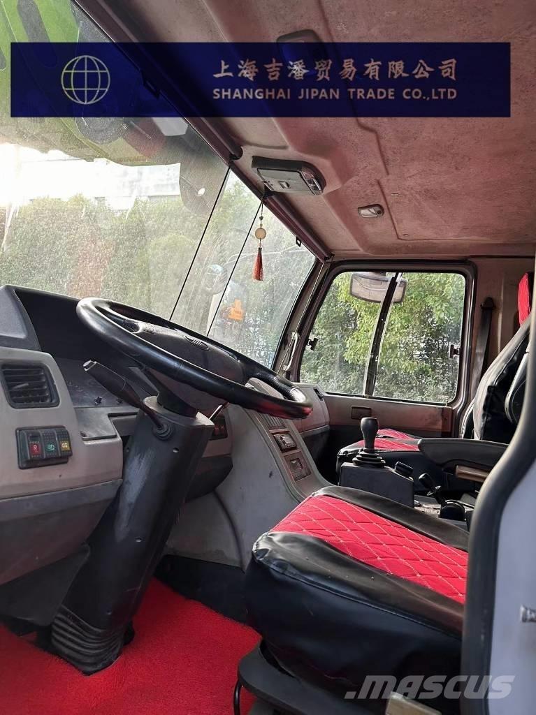 Zoomlion ZAT 2200 V Visureigiai kranai