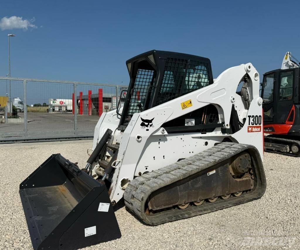 Bobcat T 300 Mini krautuvai