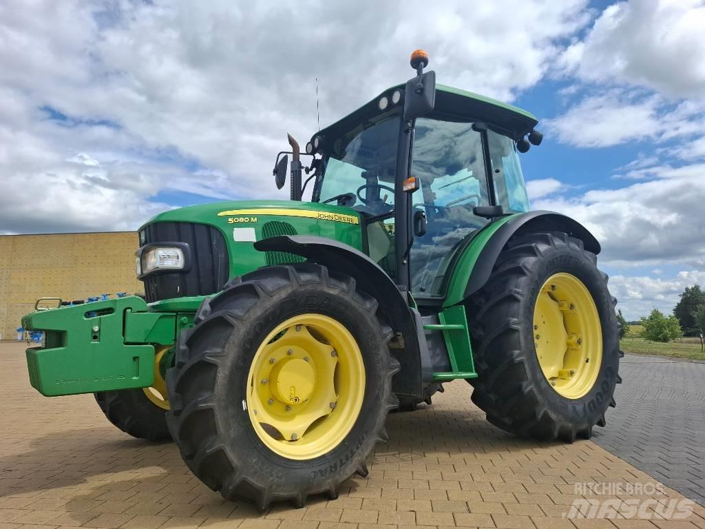 John Deere 5080M Traktoriai