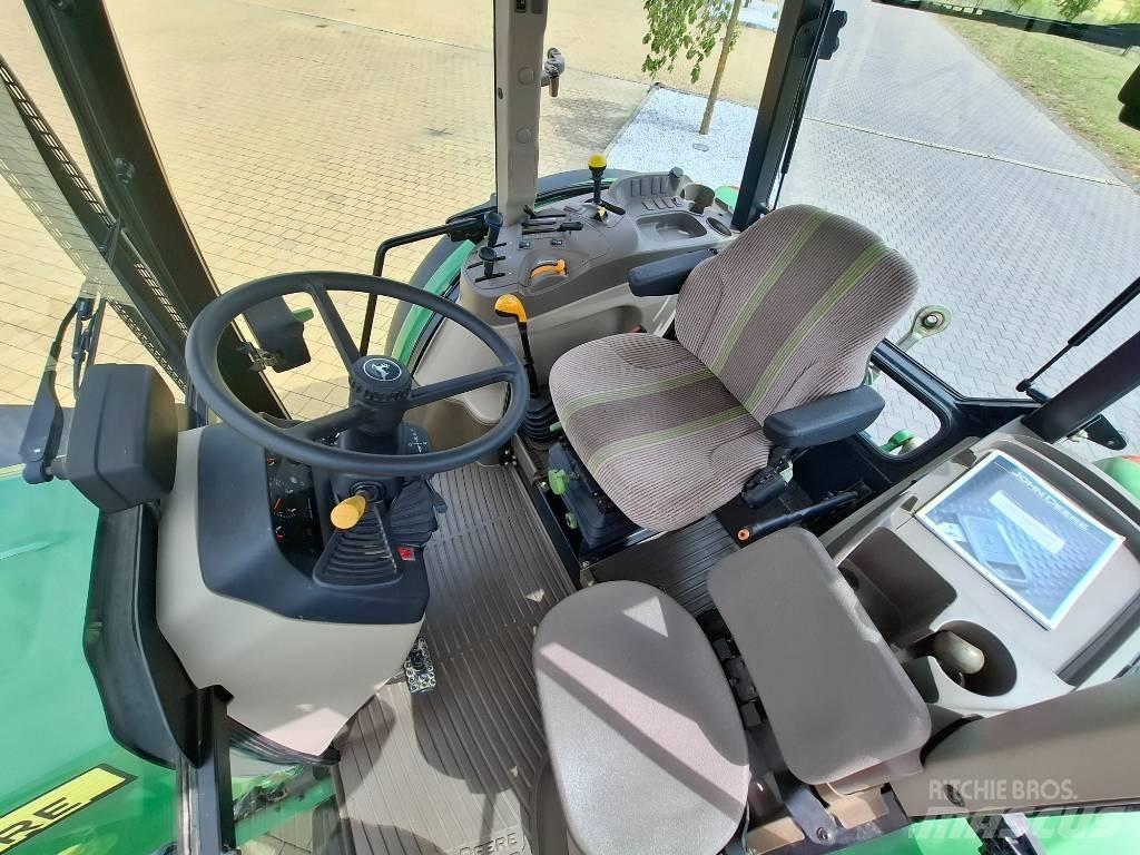 John Deere 5080M Traktoriai
