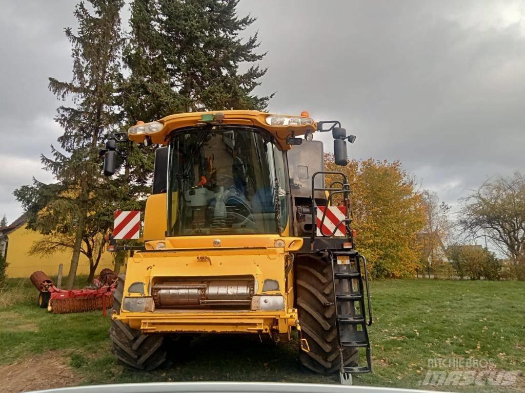 New Holland CR 9080 Derliaus nuėmimo kombainai