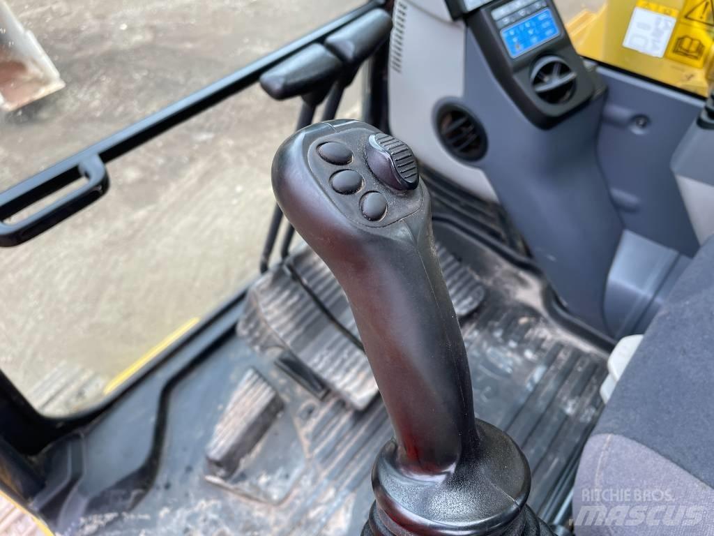 Komatsu PC 210 LC-11 Aukštuminiai ekskavatoriai