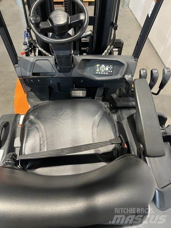 Doosan B34NS Elektriniai šakiniai krautuvai