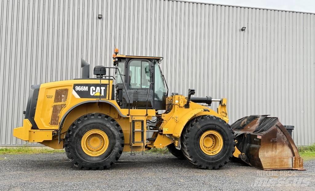 CAT 966 M Naudoti ratiniai krautuvai