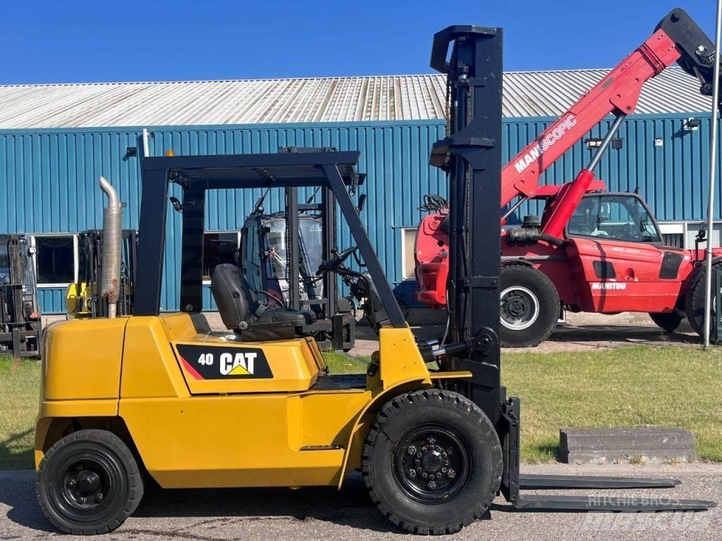CAT DP40K2 Dyzeliniai krautuvai