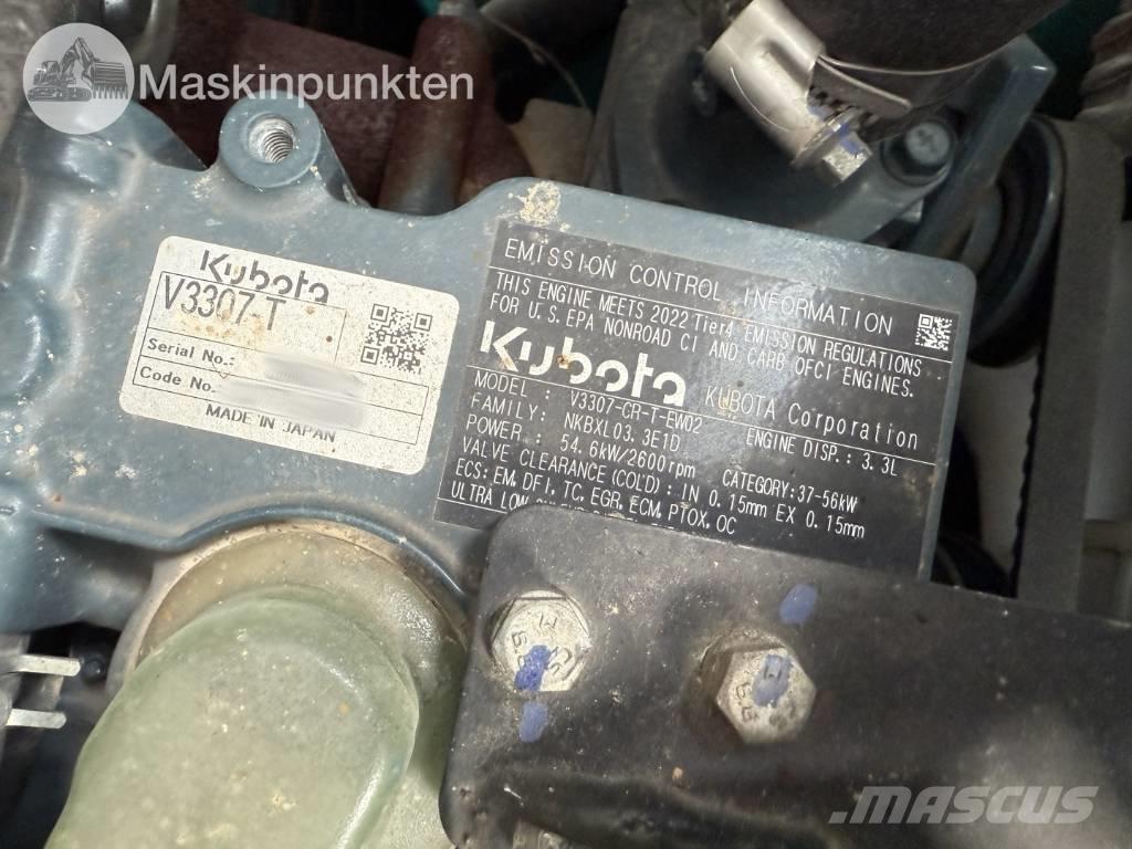 Sunward SWL 3230 Krautuvai su šoniniu pasukimu