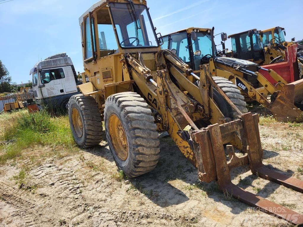CAT 910 Naudoti ratiniai krautuvai