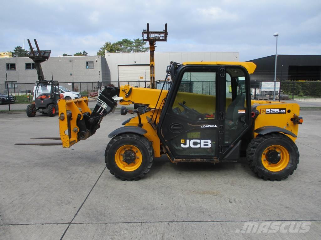 JCB 525-60 (404) Teleskopiniai krautuvai
