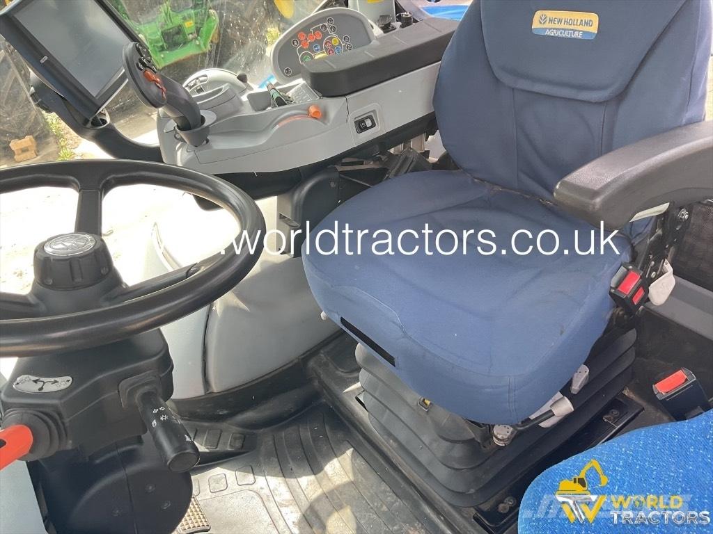 New Holland T 7.210 Traktoriai