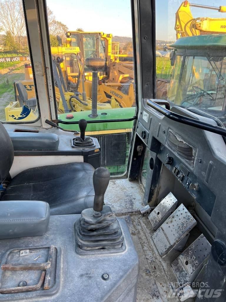Fiat-Hitachi FL 14E Vikšriniai krautuvai