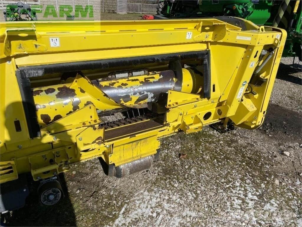 John Deere 8300 Pašarų ruošimo technika