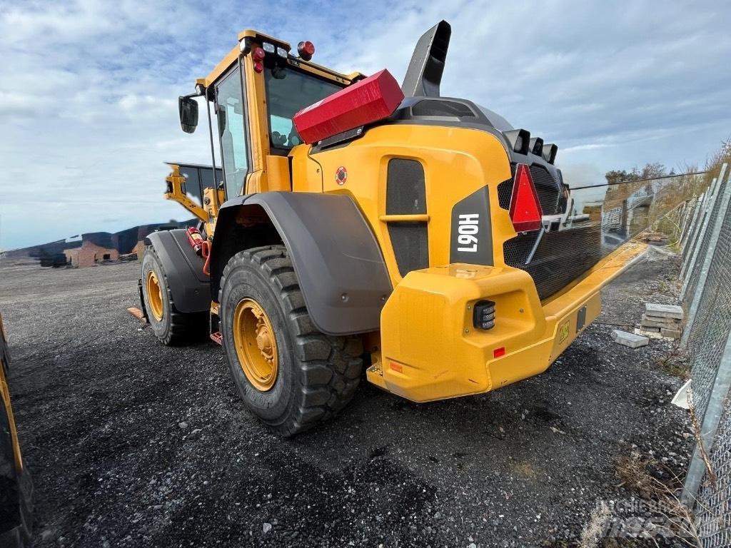 Volvo L 90 H Naudoti ratiniai krautuvai