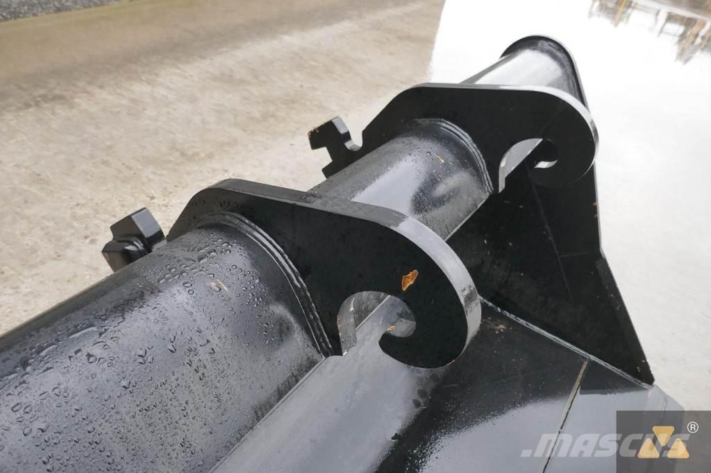 CAT 330 Bucket Kaušai