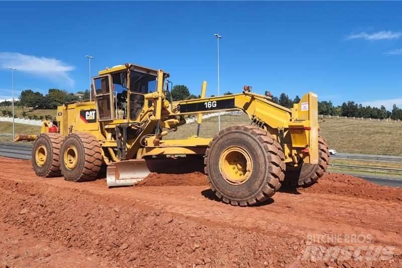 CAT  16G Greideriai