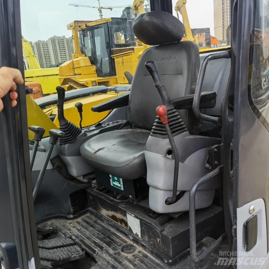 Komatsu PC78US-6 Vikšriniai ekskavatoriai